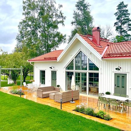 Bastuviken Bed And Breakfast Uppsala Bagian luar foto