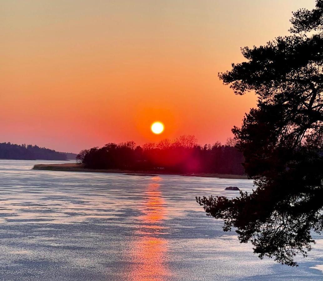 Bastuviken Bed And Breakfast Uppsala Bagian luar foto