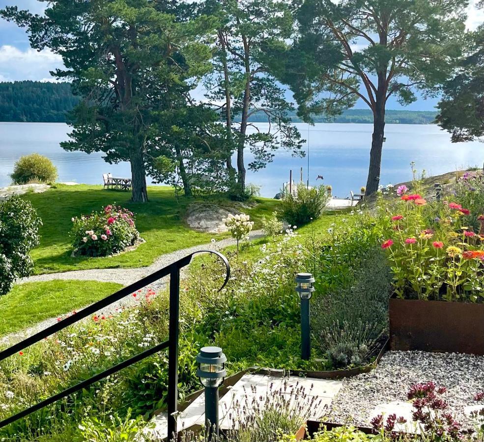 Bastuviken Bed And Breakfast Uppsala Bagian luar foto